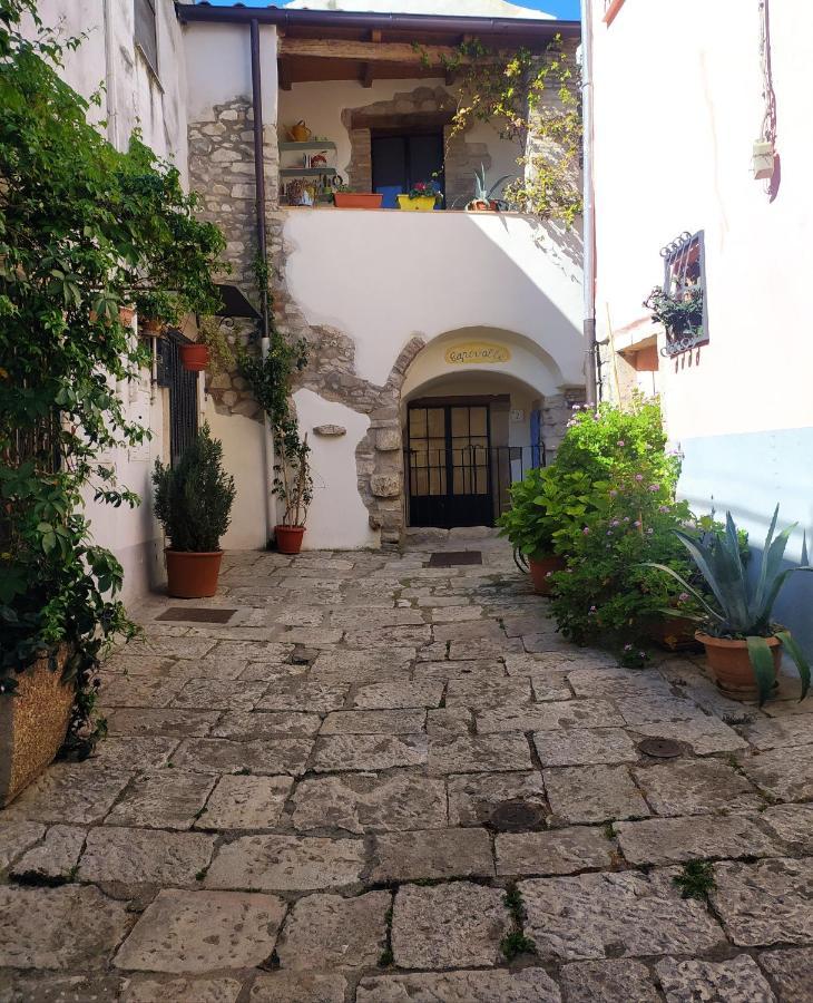 فينوسا Capovalle B&B المظهر الخارجي الصورة